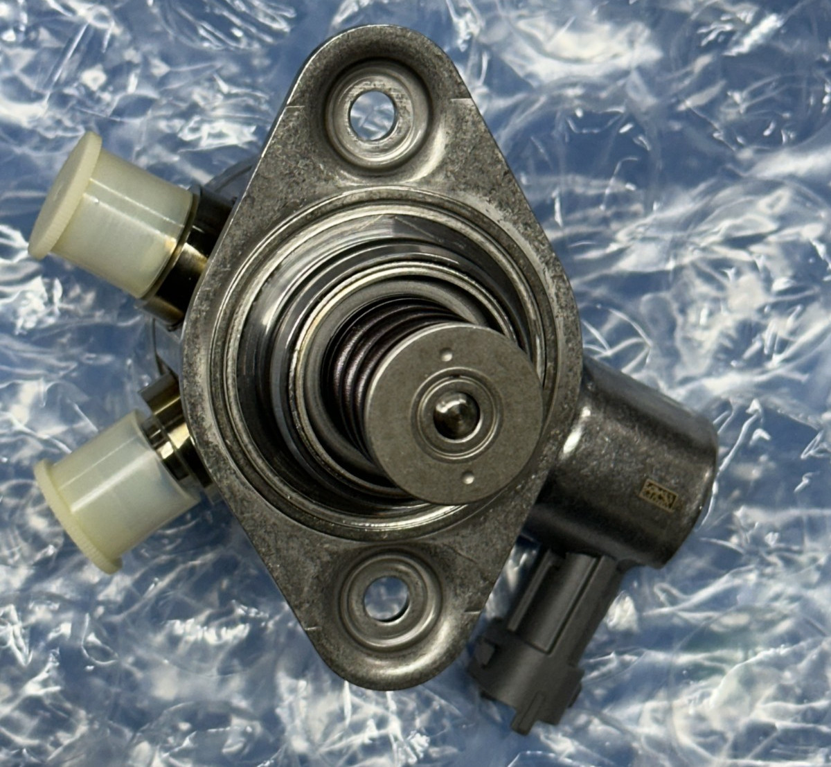 OEM Bosch LR081595 High Pressure Fuel Pump for Jaguar Land Rover 0261520197 NEW