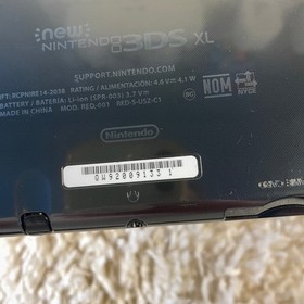 Nintendo &ldquo;New&rdquo; 3DS XL Metallic Gray Handheld Console System RED-001 Top IPS