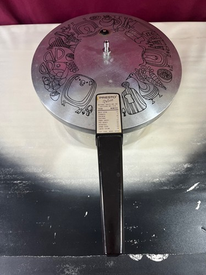 #ad Vintage Presto 4 Quart Pressure Cooker Deluxe Model A414A Farm Prints $21.00