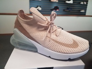 w air max 270 flyknit