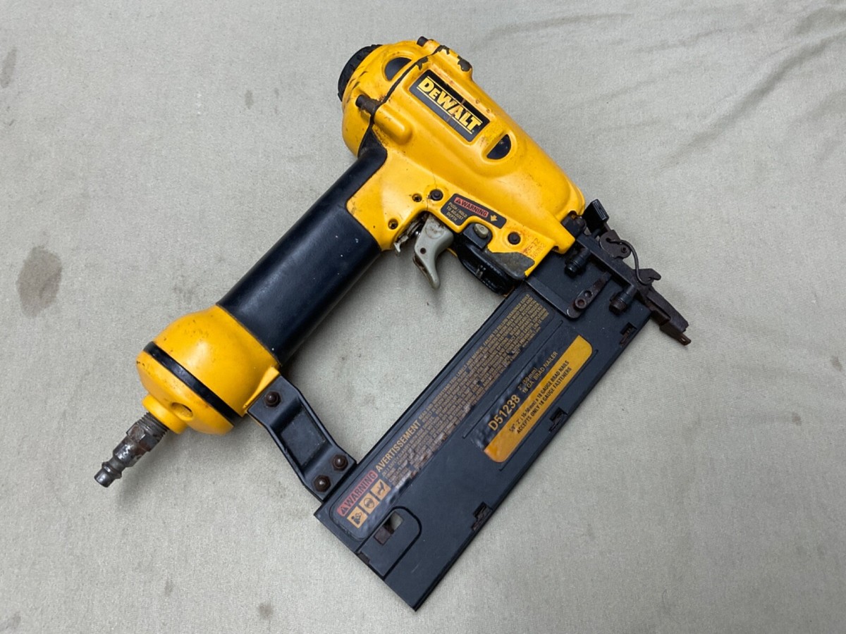 Framing Nailer Dewalt D51238k DeWalt D51238 5/8-Inch To 2-Inch 18