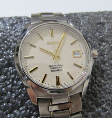 SEIKO PERPETUAL CALENDAR TITANIUM 8F32-0400 Champagne Gold SEIKO PERPETUAL CALENDAR TITANIUM 8F32-0400 Champagne Gold