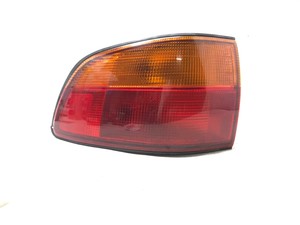 Rear Left/Driver Tail Light Assembly Toyota Sienna 1998 1999 2000 2001 2002 2003 | eBay