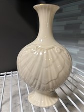 Gorgeous Lenox Embossed Shell Vase 6.5" Tall w/ Gold Trim Made In USA EUC