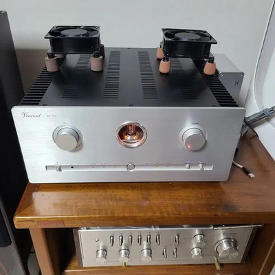 Vincent SV-700 Vacuum Tube Amplifier - Silver, Pre-Owned