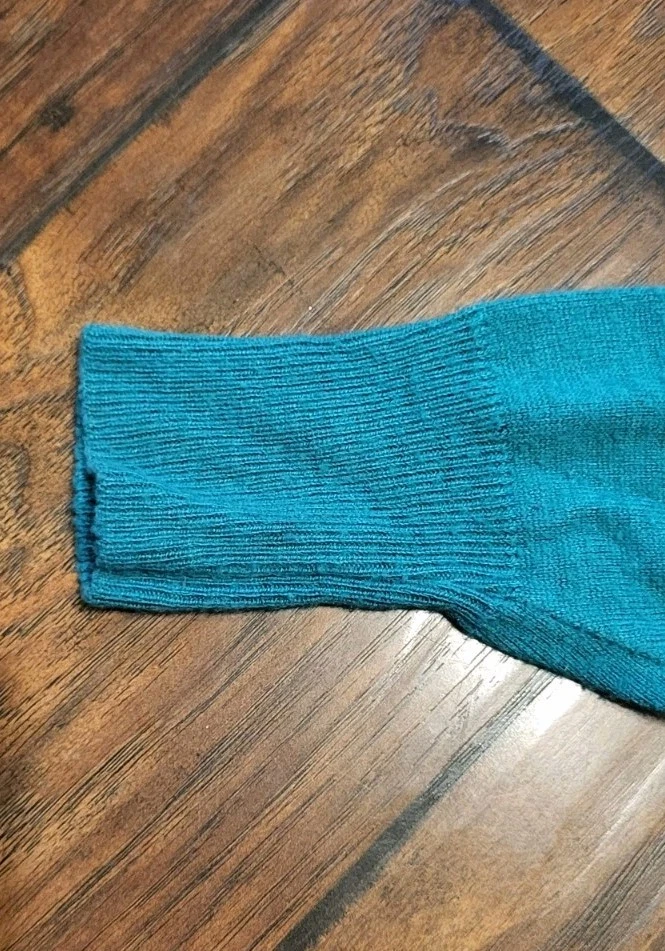 Suéter cuello capucha cachemir vintage Foto 3 de 4