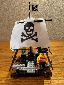 VINTAGE LEGO PIRATES SET RAFT RAIDERS (6261) 1992 COMPLETE W/ MANUAL, MINI FIGS