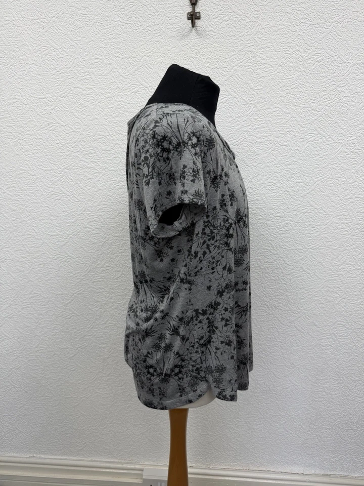 Marks and Spencer Top Size 16 Womens Floral Short Sleeves Boho Casual Holiday - Image 4 of 4