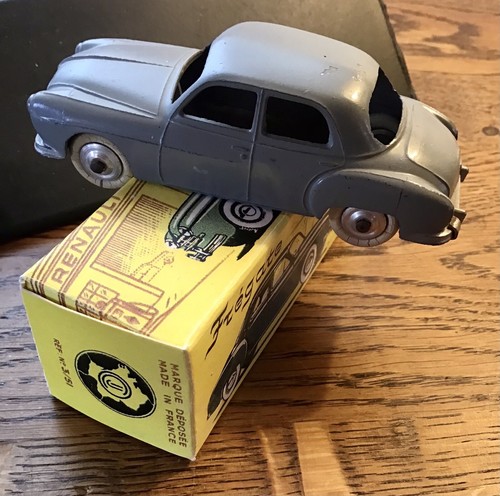 C.I.J N° 4-51 Renault Frégate - Imagen 2 de 5