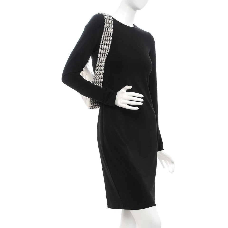 RARE CHANEL Collector’s Item 1994 White 5 chain strap flap bag - Image 4 of 4