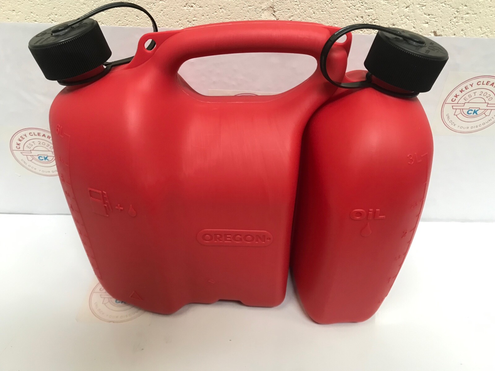 Oregon Two Compartments Container for Grease and Petrol Chain Saws – 6l -1.5 L