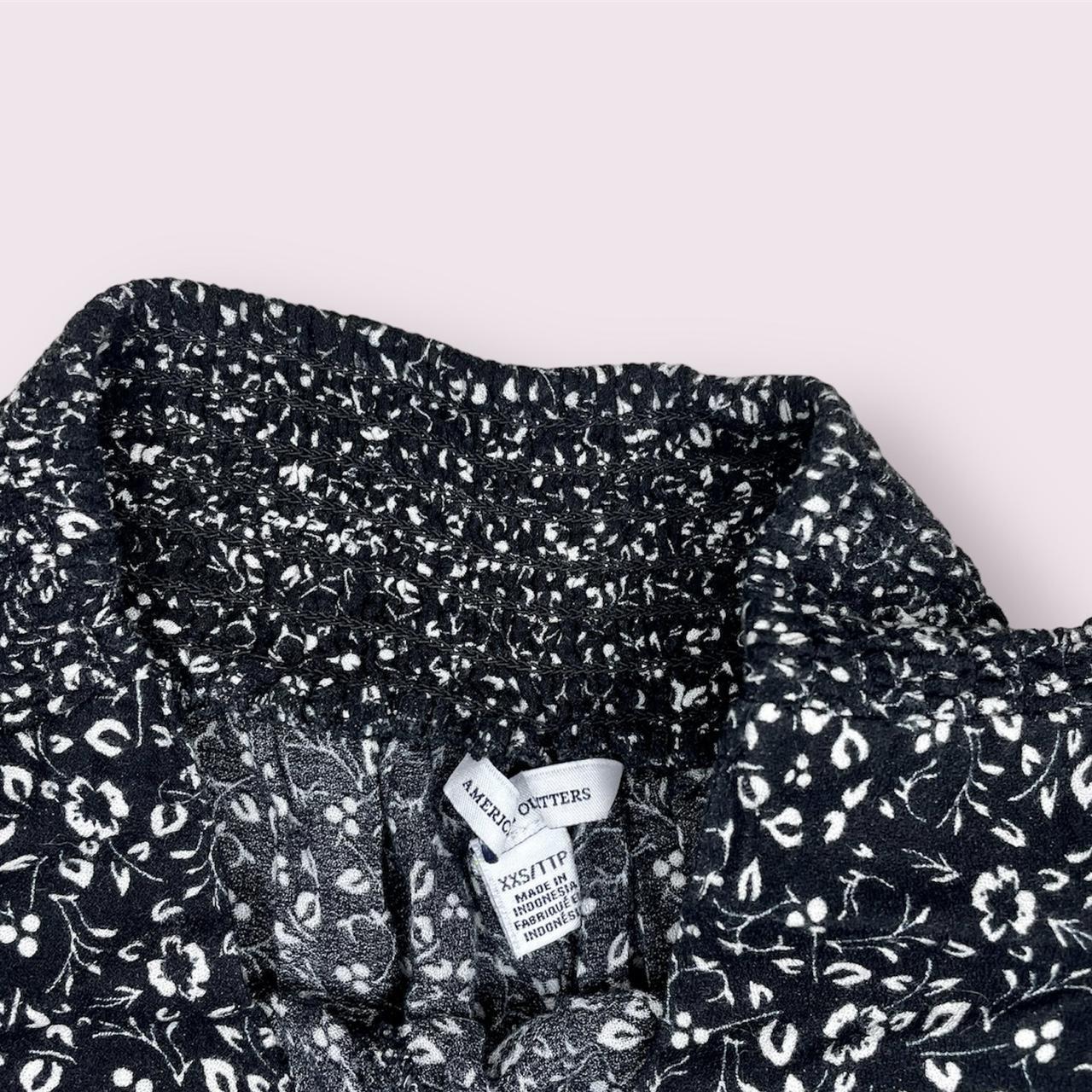 cute basic minimal floral patterned flow shorts s… - image 2