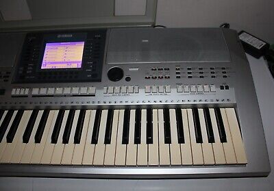 Teclado musical yamaha psr s700