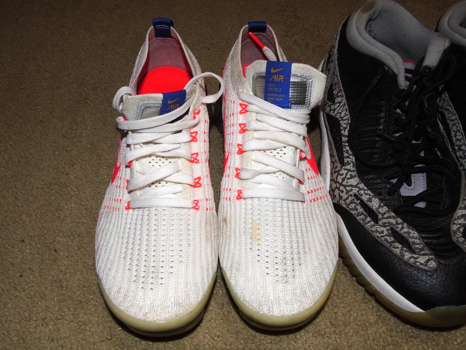 Lote de 3 Zapatos Nike Mujer Talla 9.5 Air Vapormax Airmax Jordan Retro 11 Usados Foto 2 de 4