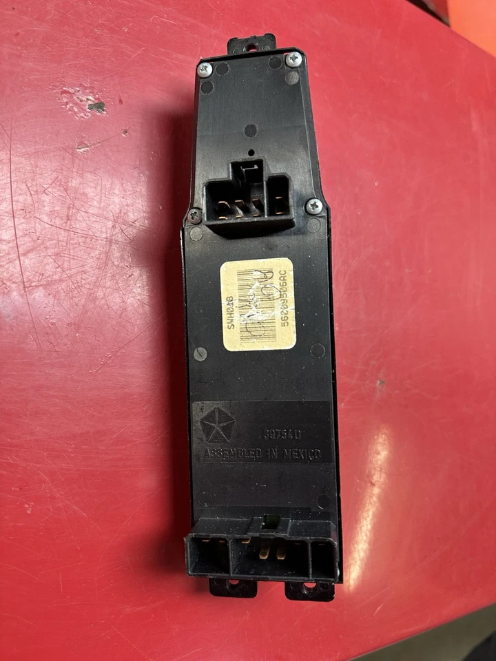 Interruptor de puerta de ventana eléctrica para pasajero delantero para Jeep Cherokee 1997-2001 Foto 2 de 2