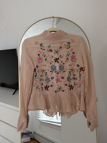 Zara Floral Embroidered Blouse In Soft Pink, Size S