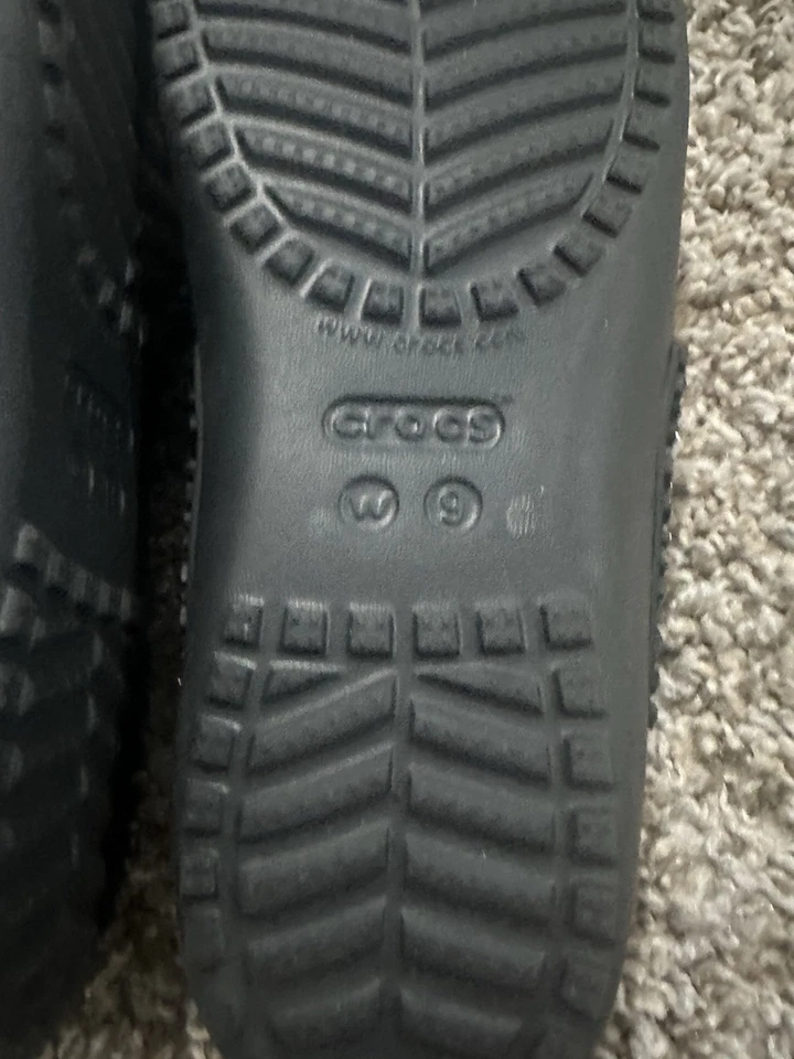 Chanclas Crocs Iconic Comfort negras usadas una vez talla W 9 para mujer” Foto 4 de 4