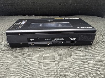 1983 SONY Walkman Pro WM-D6C Cassette Player First Gen (NO POWER