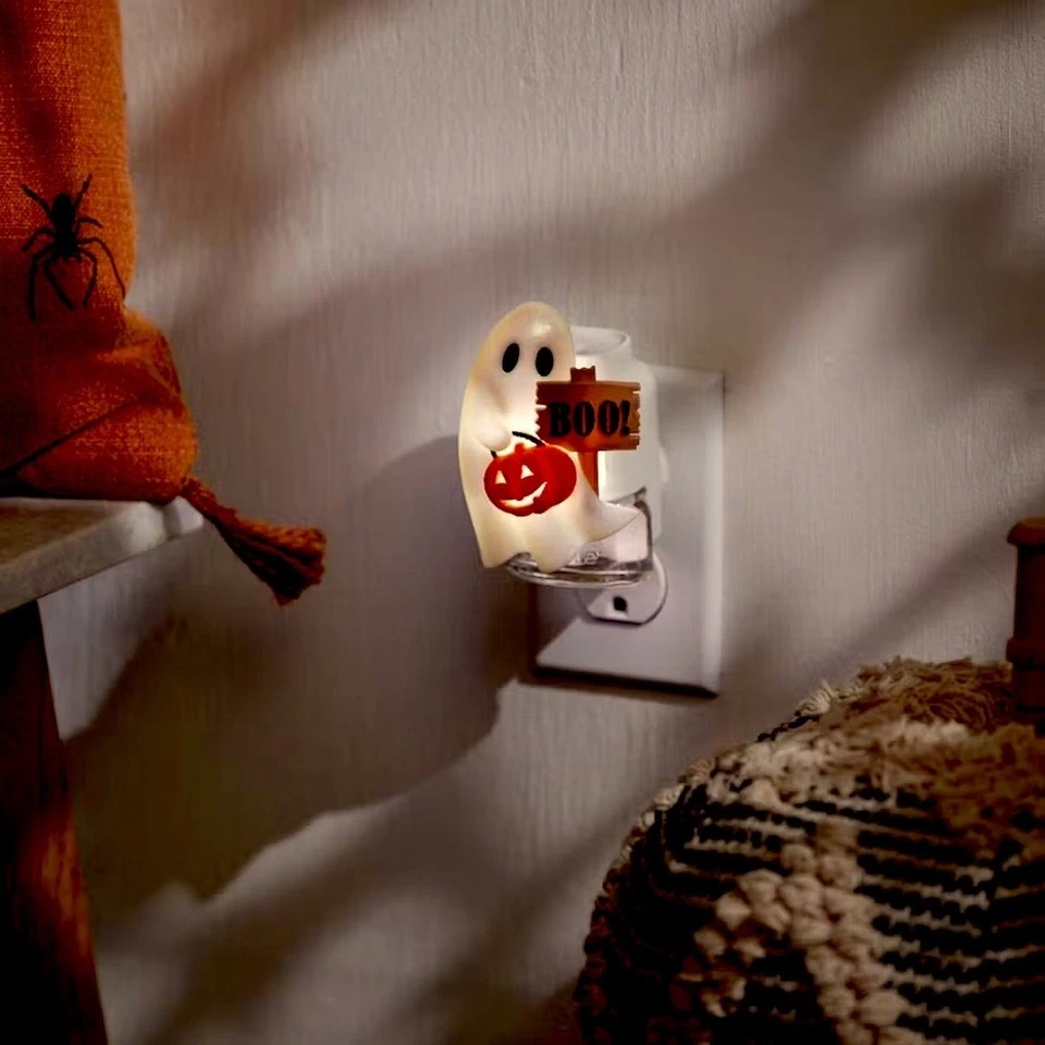 Yankee Candle Halloween Ghost BOO! Difusor Scentplug con sensor de luz luz nocturna Foto 2 de 4