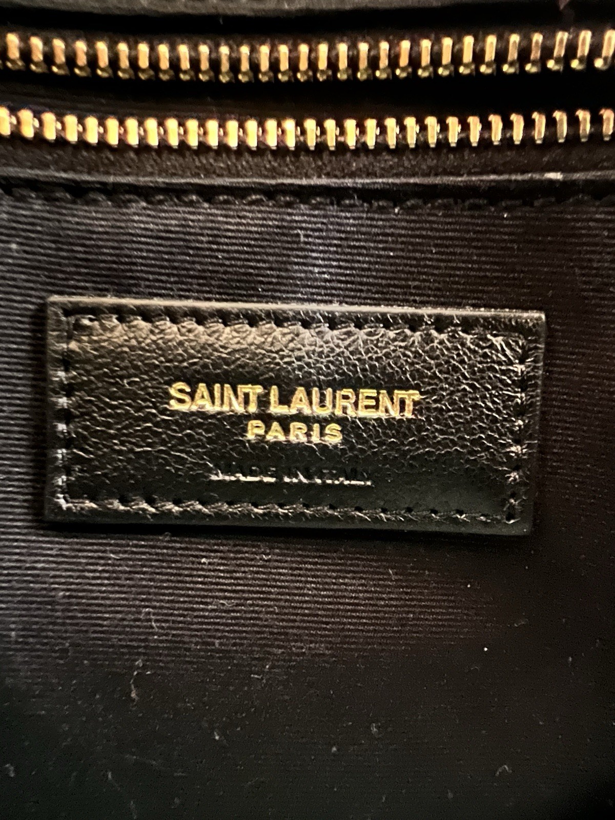 Catena vintage Saint Laurent LouLou Medium in pelle di vitello nera e ottone
