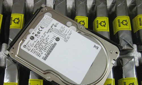 Disco duro MAT3073NP Fujitsu 73,5 GB, interno, 10000 rpm, 3,5" - Imagen 4 de 4