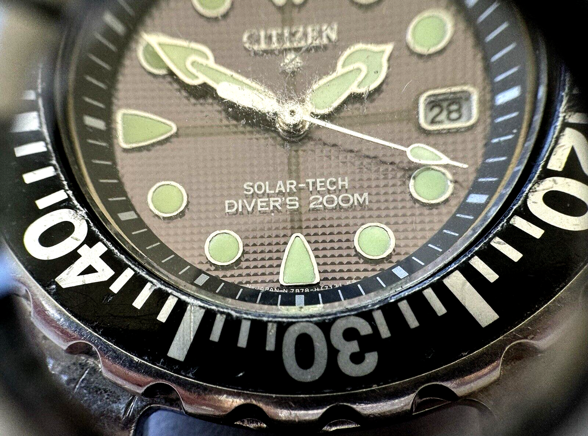 Citizen Eco Drive Silver Tone GN-4W-UL Men's Watch Diver's