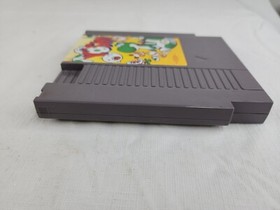 Nintendo YOSHI NES Game Cartridge (1985). Tested 