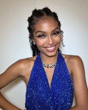 BEAUTIFUL YARA SHIHIDI BLACKISH GROWNISH 8X10 Photo