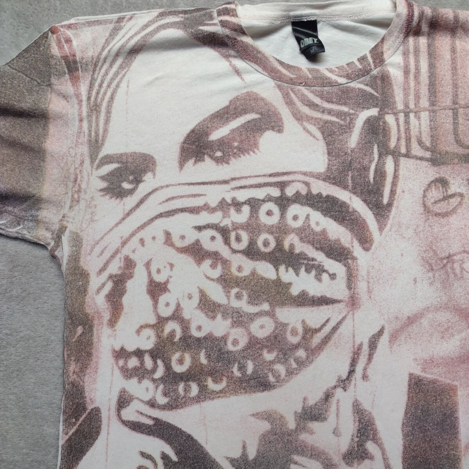 Camiseta Obey Propaganda Rosa Duotono Bandana Niña Paz Estampado por Todas Partes Mediana Foto 2 de 4