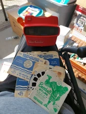 View-Master 3D Red Vintage Phototype Slide Viewer Classic Toy. Reels Included