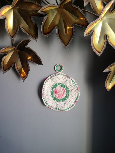 Handmade Crochet Pot Holder 6.5in Floral Granny Chic Cottagecore Decor