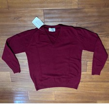 NWT Vtg Pringle of Scotland 100% Cashmere V neck Sweater Wine|Size 42/107 US Lg