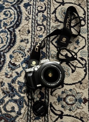 Minolta Dynax 4 Kit mit AF 28-100mm