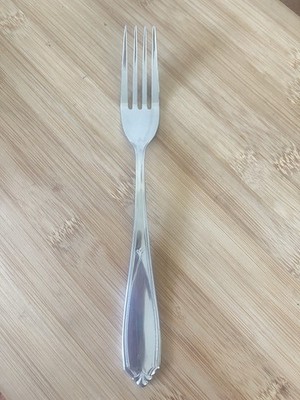 Farberware Glossy Stainless CASSELBURY Plume Tip Beaded DINNER FORK 7 5/8''