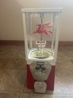 MOBIL flying horse gasoline bubblegum machine--25 cent--Oak brand--works + key — photo 1