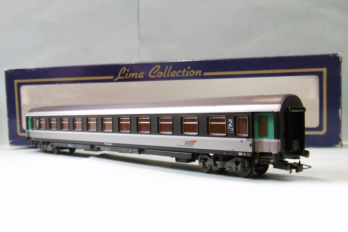 LIMA Ho 309224 , voiture corail 1ère classe rénovée - Modélisme