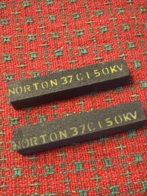 Norton 1/2'' x 1/2'' x 3  Silicon 37C-150-KV Dressing Sticks - 2pc USA  