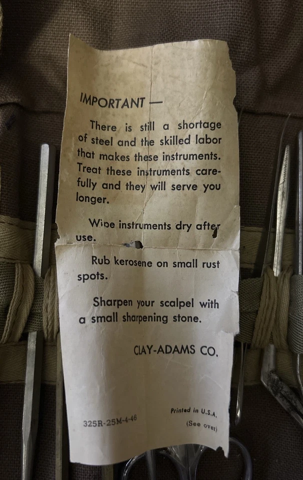 Kit de herramientas de disección Clay-Adams Co. 1946 de colección juego de laboratorio de la Segunda Guerra Mundial con rollo de papeles Foto 4 de 4