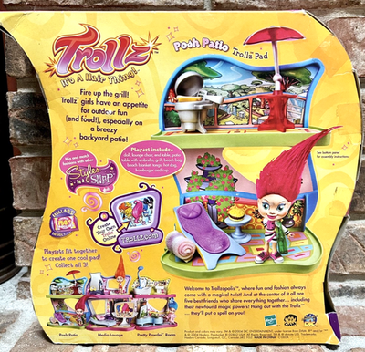 New 2004 TROLLZ It's A Hair Thing! POSH PATIO PAD Exclusive Troll