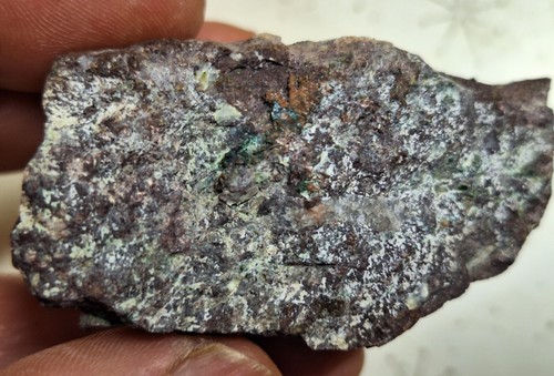 Mineral de cobre - con cobre - basalto amigdaloidal para joyería de cableado lapidario - Imagen 3 de 6