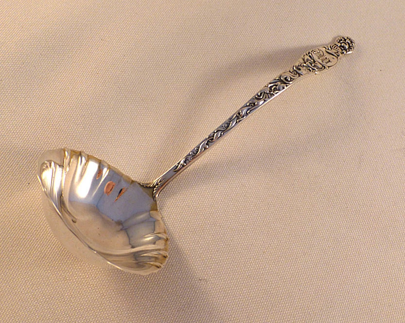 Heraldic-Whiting Sterling Cream Sauce Ladle Mono W
Opens in a new window or tab
