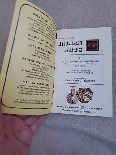 Golden Press NORTH AMERICAN INDIAN ARTS by Andrew Hunter Whiteford (PB, 1970) - Picture 2 of 13
