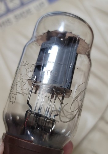 Original Vintage Pair of Genalex KT66 Gold LION England Vacuum Tubes WORK! - Picture 8 of 8
