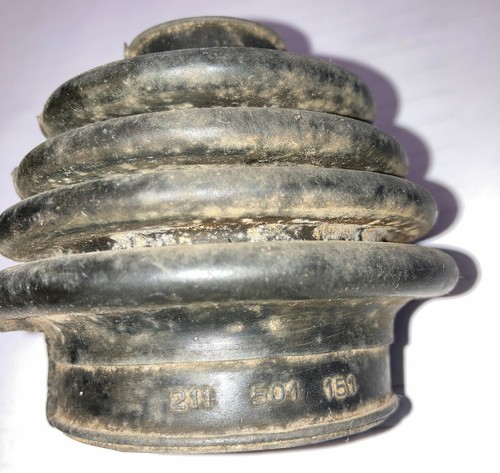 Volkswagen Type 211, Bus, Transporter Rear Axle Boots #211-501-151 - Picture 4 of 4