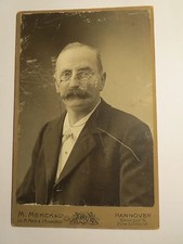 Hannover - Carl Grotrian ? als Mann mit Bart & Zwicker im Anzug - Portrait / KAB