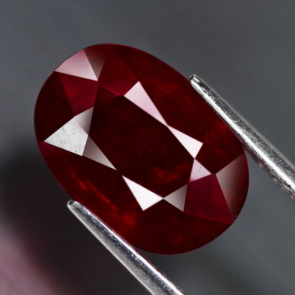 ES 4.55 ct. Rubí Natural Oval Rojo Madagascar - Imagen 4 de 4