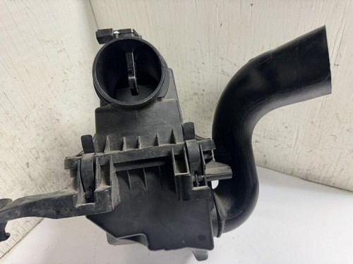 2013-2016 Ford Escape Air Intake Cleaner Box 2.5L - Picture 2 of 2