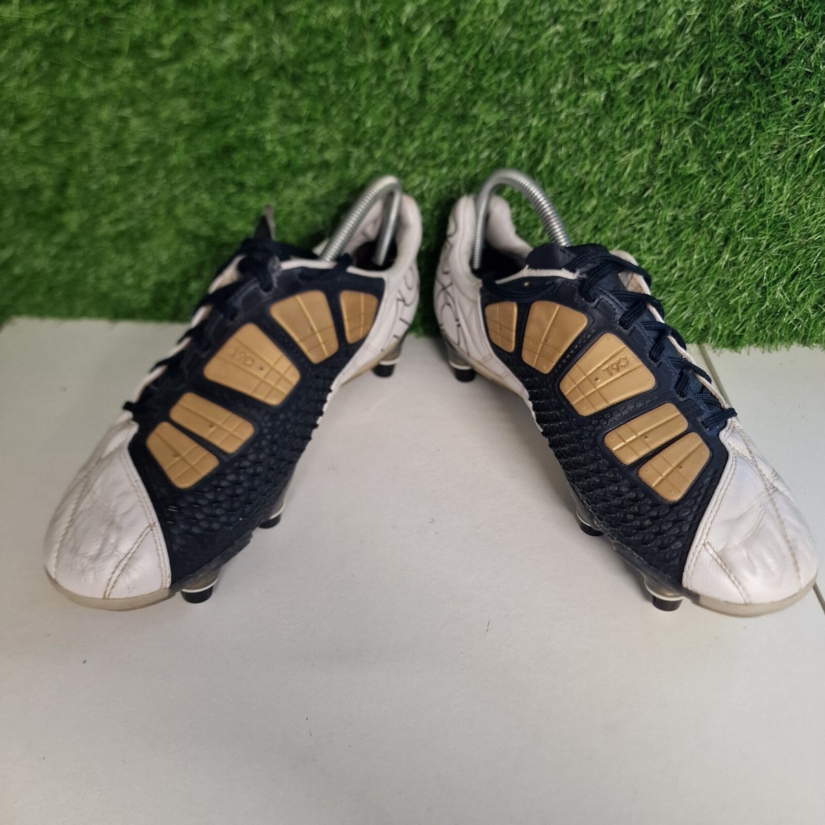 NIKE Total 90 Laser Elite III Football Boots UK 9 Changeable Stud