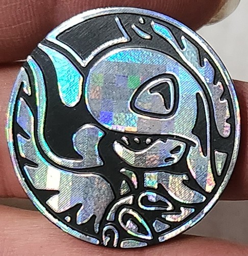 MONEDA OFICIAL DE POKEMON TCG HOLOFOIL PLÁSTICO MEGA ABSOL - Imagen 2 de 3