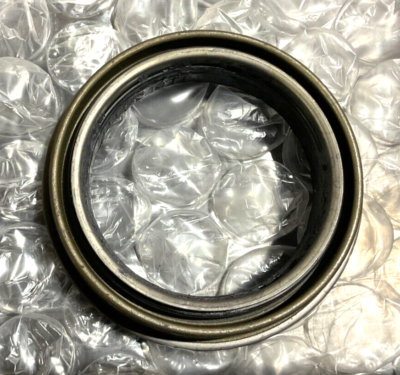 GENUINE Meritor R945007 Oil 573714C91 2502761C1 | eBay